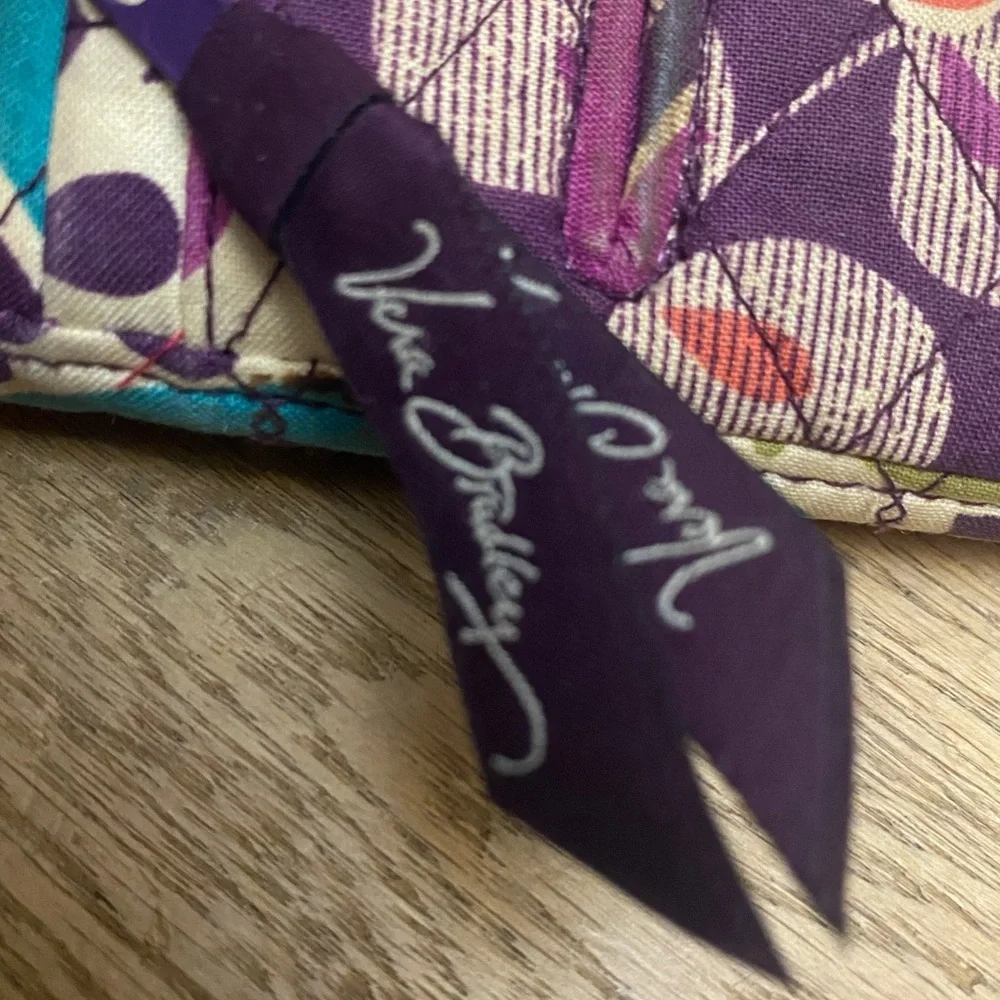 Vera Bradley Retired Plum Crazy Strapped Trifold Wallet NWOT Purple Quilted